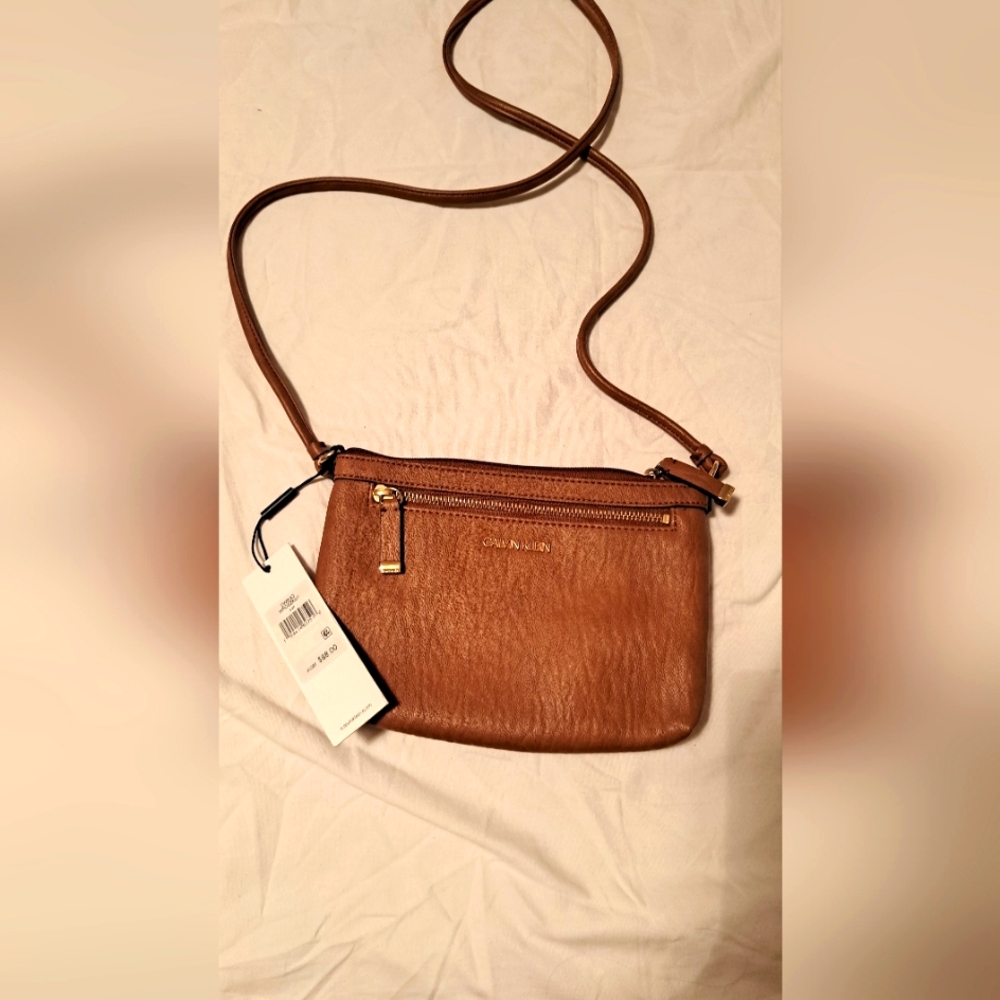 NWT Calvin Klein  crossbody bag
